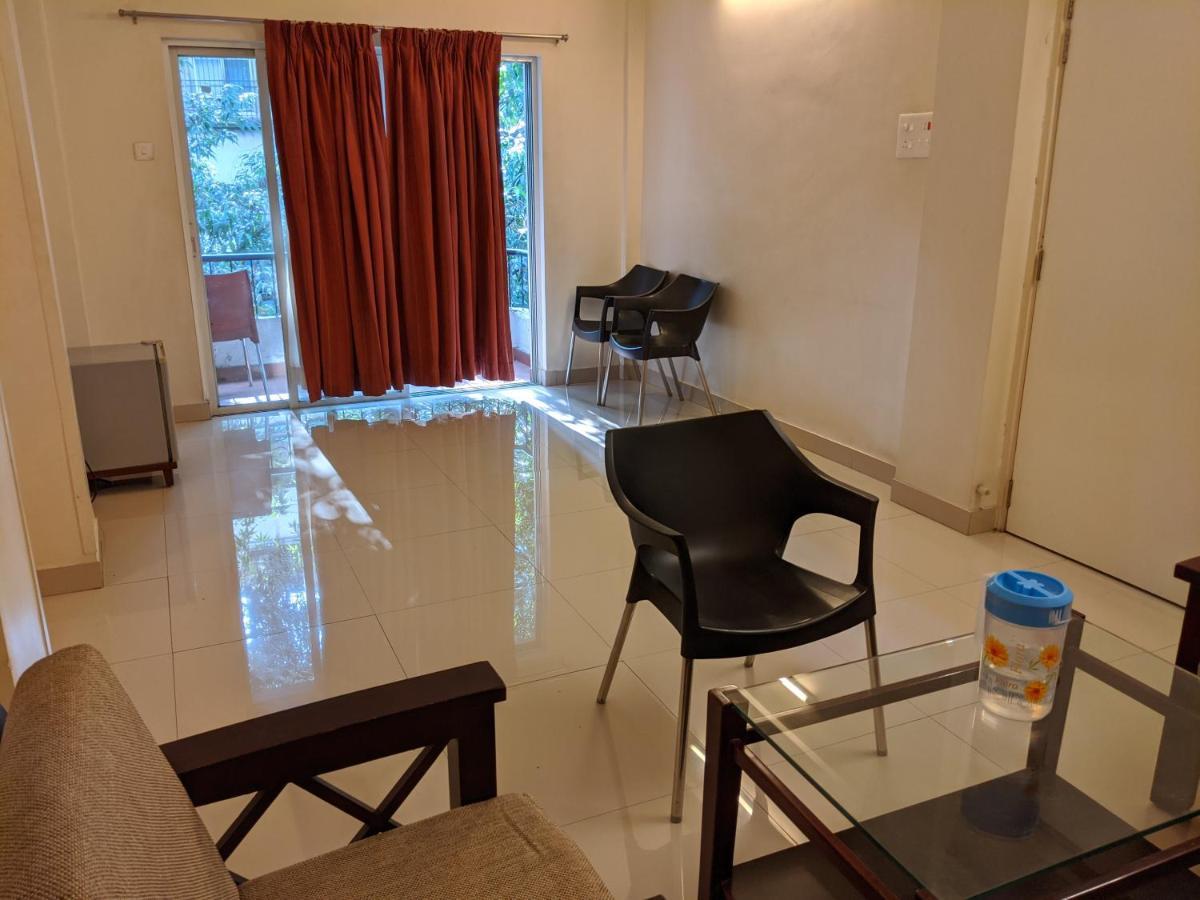 Suryavilla Hotel Pune Bagian luar foto